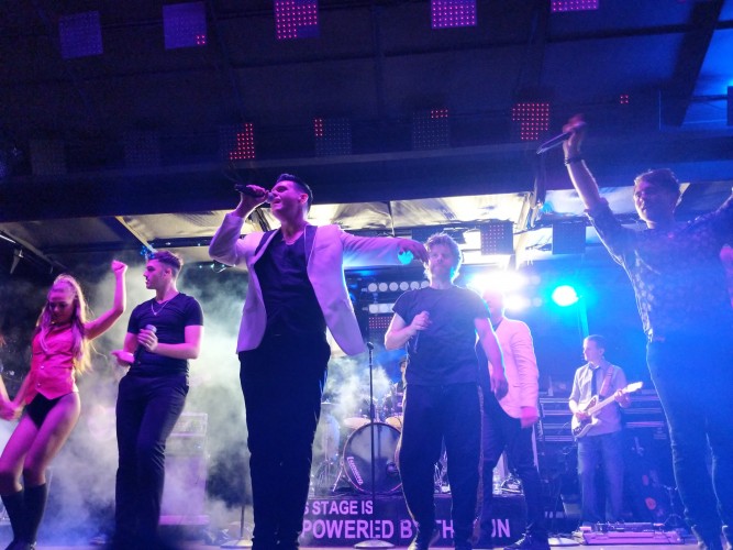 Rule the World (Take That Tribute) perform at RAF Marham 2018 6