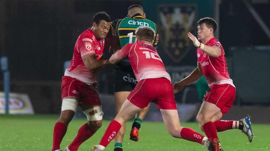 The Army's defence swarm their opponent. The Royal Navy will feel this pressure at Twickenham Stadium only on BFBS on April 30 Credit Alligin Photography Date 13042022.jpg