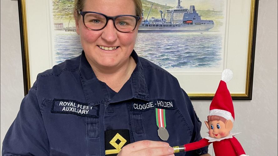 The RFA Tiderace CO was unable to receive her Merchant Navy Medal for Meritorious Service so Elf stepped in 07122021 CREDIT RFA Tiderace Twitter.jpeg.jpg