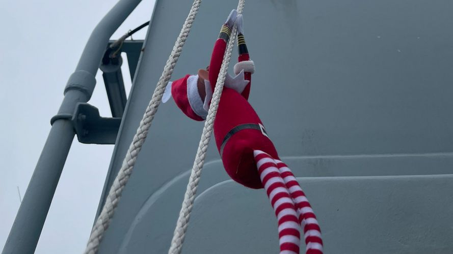 The RFA Tiderace Elf thought the red and white pilot flag was not festive enough, so a red and white Elf was hoisted in its place 19122021 CREDIT RFA Tiderace Twitter.jpeg.jpg