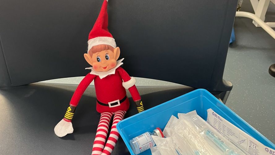 The RFA Tiderace's Elf helped the Med Tech to get ready for COVID booster clinic onboard 21122021 CREDIT RFA Tiderace Twitter.jpeg