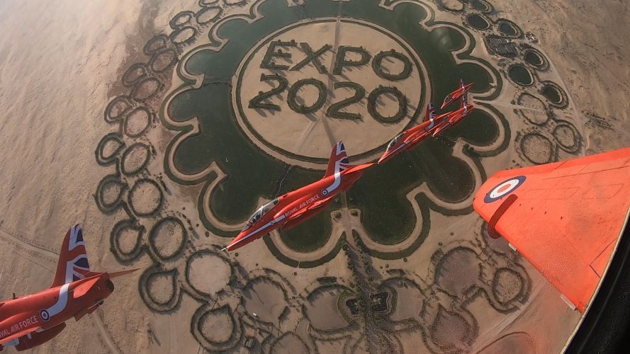 The Red Arrows put on a spectacular 20-minute show at the Expo2020 Dubai site 08112021 Credit MOD.jpg