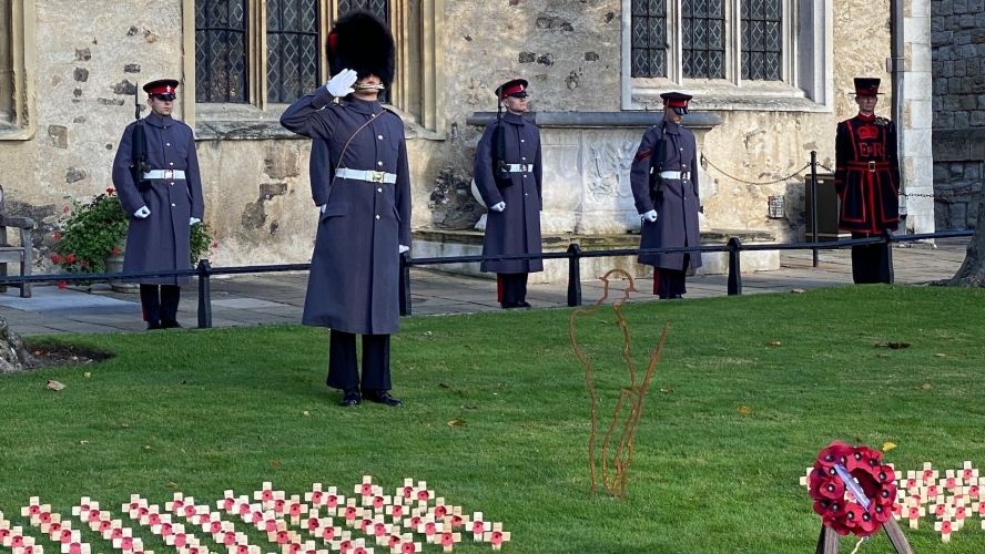 Military personnel during the silence at the Tower of London.