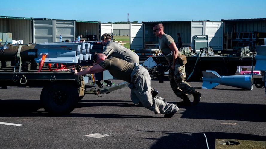 US Airmen 48th Munitions Squadron RAF personnel 93rd Expeditionary Squadron munitions Combat Ammunition Production Exercise CAPEX RAF Fairford 4 100823 CREDIT US DEPARTMENT OF DEFENSE