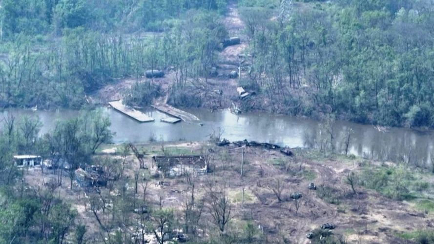 Ukrainian forces release images of destroyed military vehicles at river crossing Eastern Ukraine 12052022 CREDIT Ukrainian Airborne Forces Command via Reuters.jpg