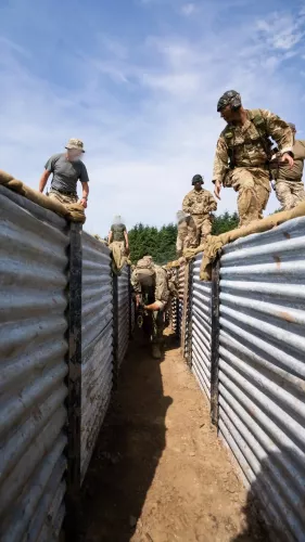 Ukrainian recruits training in trench warfare in the UK