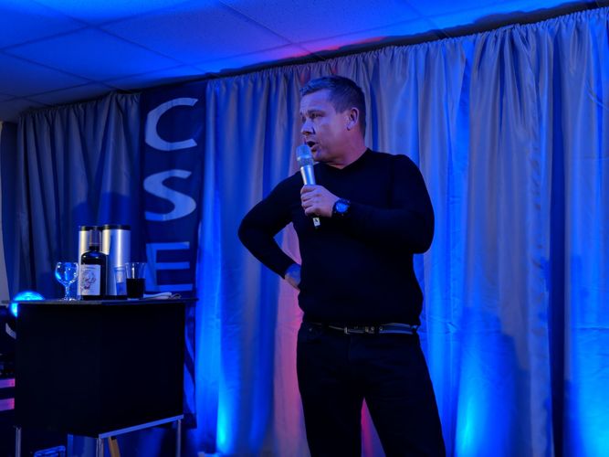CSE were honoured to help Brydon House celebrate both Christmas and the good work done by the Personnel Recovery Centre with this memorable final show. 