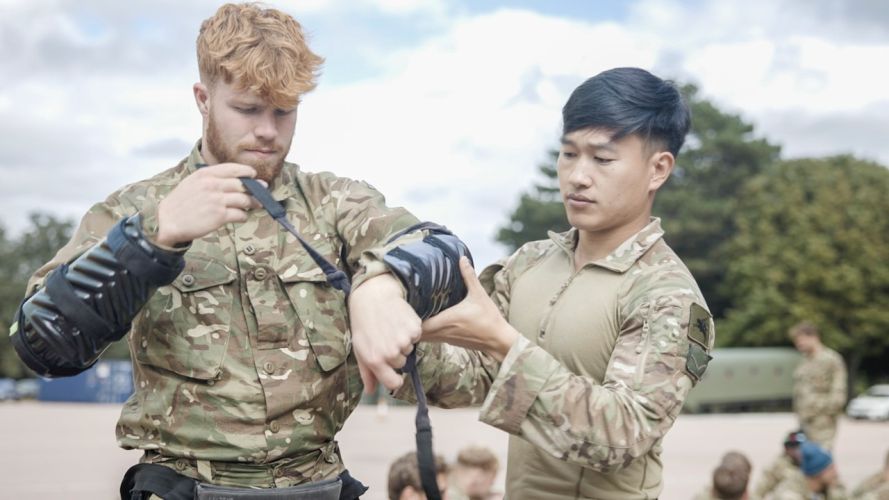 Harlequins rugby team take on Gurkhas' gruelling 72-hour training camp