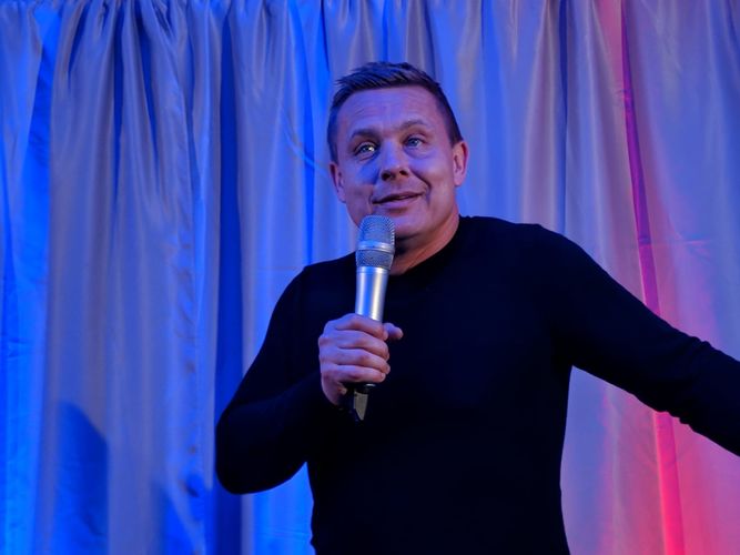 CSE were honoured to help Brydon House celebrate both Christmas and the good work done by the Personnel Recovery Centre with this memorable final show. 