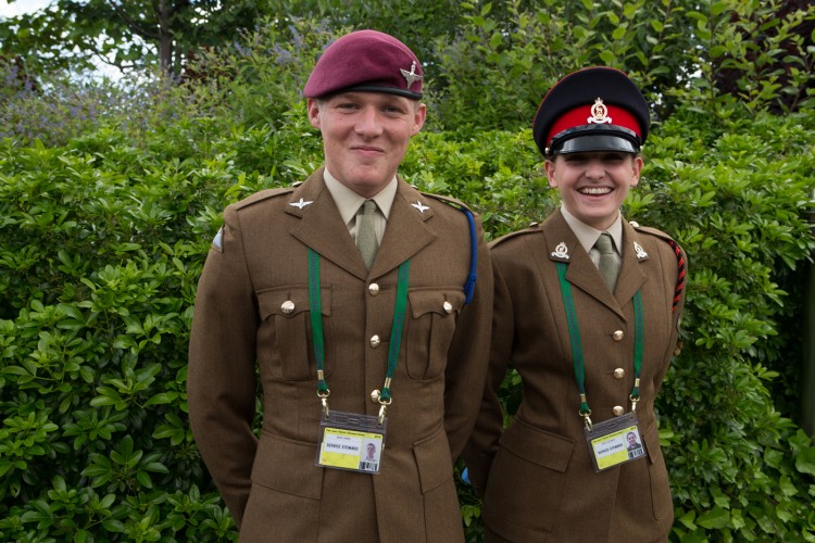 Private Neon O'Brien, 21, British Army, 2nd Battalion, The Parachute Regiment and Kerry Richards, 25, British Army, Adjutant General Corps (SPS) before taking their posts at Centre Court, Wimbledon