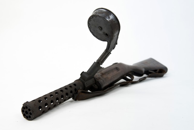 A German sub-machine gun.