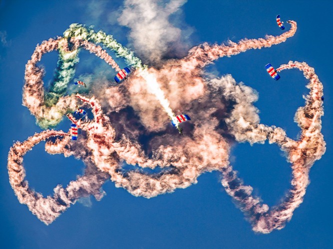 Smokes Out by civilian photographer Shay Woods.