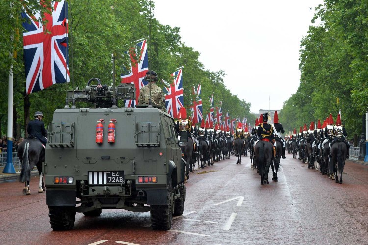 Her Majesty The Queen presented the Household Cavalry with new Standards today. 
