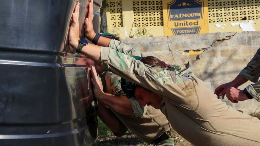 HMS Trent helps out after Hurricane Melissa in Jamaica