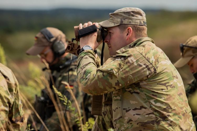 US Army SSgt David Bridger identifies a target during Exercise Furious Wolf in Poland 8 August 2023 CREDIT Nato