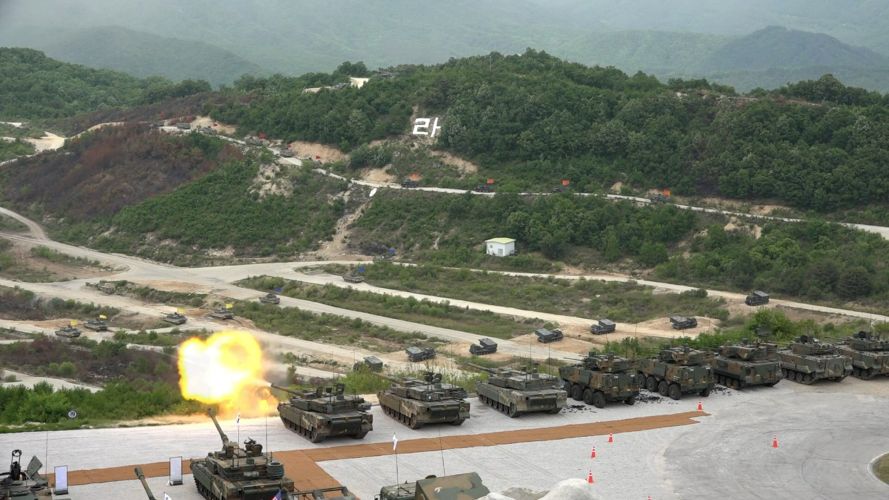 US and South Korean forces staged a live firing exercise to mark the 70th anniversary of the ROK-US Alliance and the 75th anniversary of the founding of South Korea's armed forces. CREDIT US DEPARTMENT OF DEFENSE
