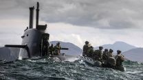 Despite wearing dry suits, the Commandos were no doubt relieved to get back to the relative comfort provided by the German navy sub