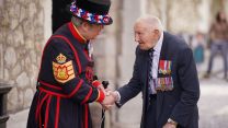 101-year-old veteran attended a presentation at the Tower of London