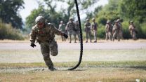 A technique allowing the rapid deployment of troops into tight areas
