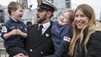 A member of HMS Cattistock’s crew returns home to his family after ten months away on NATO deployment. Royal Navy Royal Marines Charity Family and Friends Award. By Barry Swainsbury 02102020 CREDIT ROYALNAVY