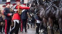 Queen's Cavalry inspection 