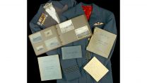 Squadron Leader Tony Bartley's uniform (Picture: Dix Noonan Webb).