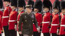 Chief of Staff of US Army General James C. McConville inspects the Guard of Honour in London during his visit 120422 CREDIT UK MOD © Crown copyright 2022