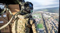 'Christmas Crewman' - RAF Puma delivers COVID-19 tests to Folkestone
