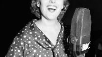 Dame Vera Lynn rehearsing