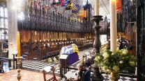 The Duke of Edinburgh's coffin in St George's Chapel, Windsor Castle (Picture: PA/ Alamy).