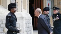 The Duke of Edinburgh speaking to personnel during a Rifles handover ceremony in 2020 (Picture: PA).