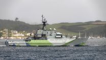 HMS Severn leaves Falmouth with Western Approaches paintwork 190821 CREDIT BOB SHARPLES