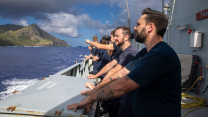 HMS Tamar crew arrive to Pitcairn Island