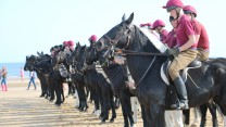 Household Cavalry Take Horses On Holiday