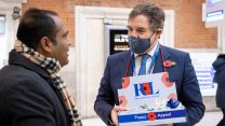 Jeremy Quin MP (centre), seen here helping with London Poppy Day at Charing Cross Station 04112021 Credit MOD.jpg 