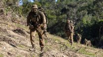 Members of 216 Parachute Signal Squadron patrol off into the jungle 25012023 CREDIT MOD Crown Copyright.jpg