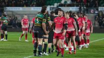 On a night of respect, the two teams shook hands after the action was over Credit Alligin Photography Date 13042022.jpg 