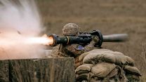 The British Army Parachute regiment were showing off some of their best firepower on Salisbury Plain (Picture: MOD). Paratroopers firing a weapon on Salisbury Plain 171121CREDIT MOD.jpg