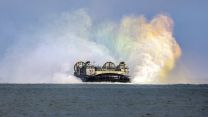 Photo taken by Fleet Regional Photographic Unit West, taken by LPhot Robert Oates, who won the Peregrine Trophy prize