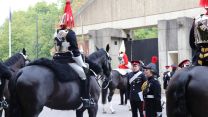 Princess Anne visited the Household Cavalrymen who took park in Queen's funeral 14102022 CREDIT The Household Cavalry, MOD.jpg
