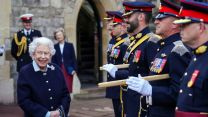 The Queen marked a Canadian military milestone by meeting troops of the Royal Regiment of Canadian Artillery at Windsor Castle (Picture: PA/Alamy). Queen Elizabeth II meets members of the Royal Regiment of Canadian Artillery at Windsor Castle 061021 CREDIT PA ALAMY.jpg
