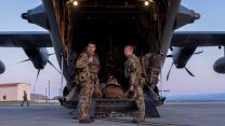 RSM 40 Commando board the C-130 bound for Sudan 25042023 CREDIT MOD Crown Copyright.jpg