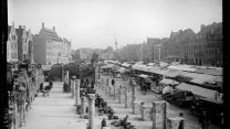 photo showing a market in the town of Ypres after World War 1