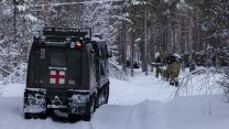 One of the vehicles used by the Commando Helicopter Force driving through the snow in Operation Clockwork (Picture: Royal Navy).