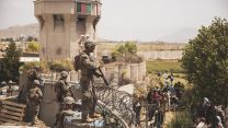 US Marines assist with security at Kabul airport 