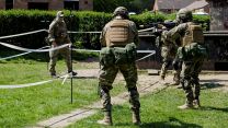 Anonymous Ukrainian soldiers training movement during Operation Interflex (Picture: MOD Crown Copyright). 