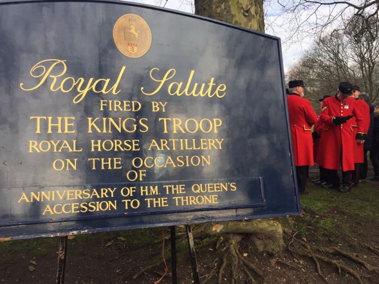 Royal Salute By The Kings Troop
