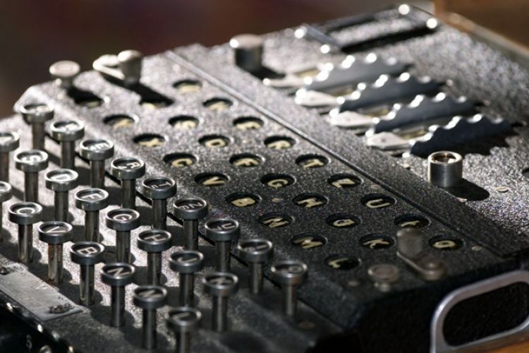 First Man To Ever Storm Nazi U-Boat And Capture Enigma Machine Dies 