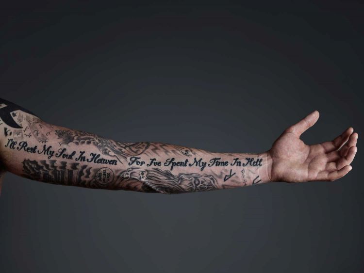 I'll rest my soul in heaven, for I've spent my time in hell... I'll rest my soul in heaven, for I've spent my time in hell...