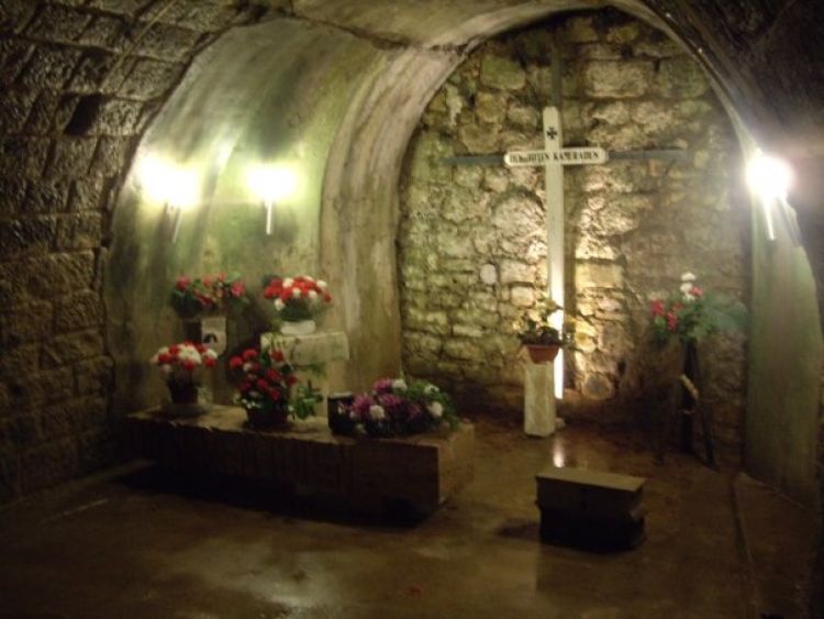 dead men memorial